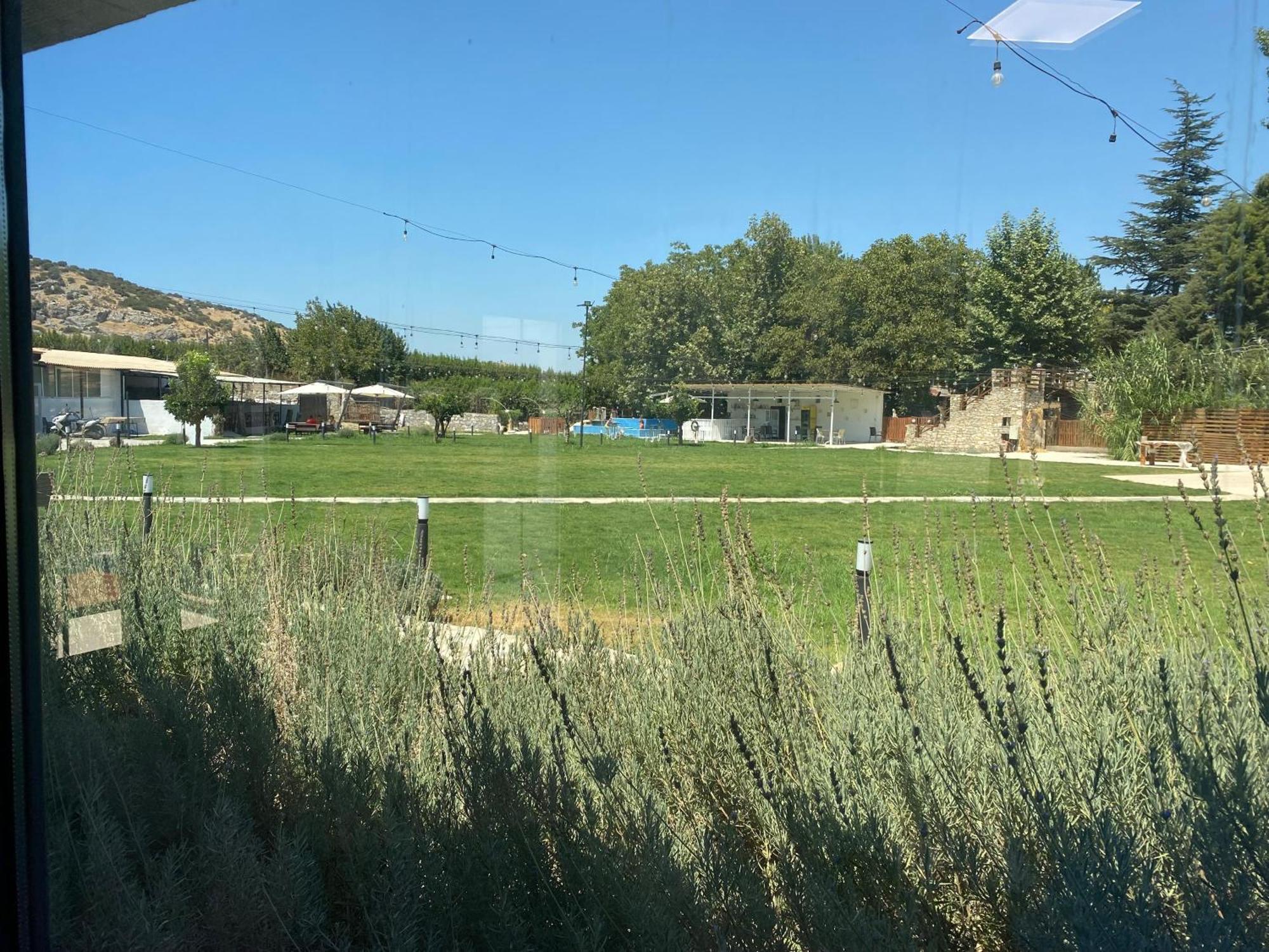 Erdem Ciftligi/ Ephesus Arena Appartement Selçuk Buitenkant foto