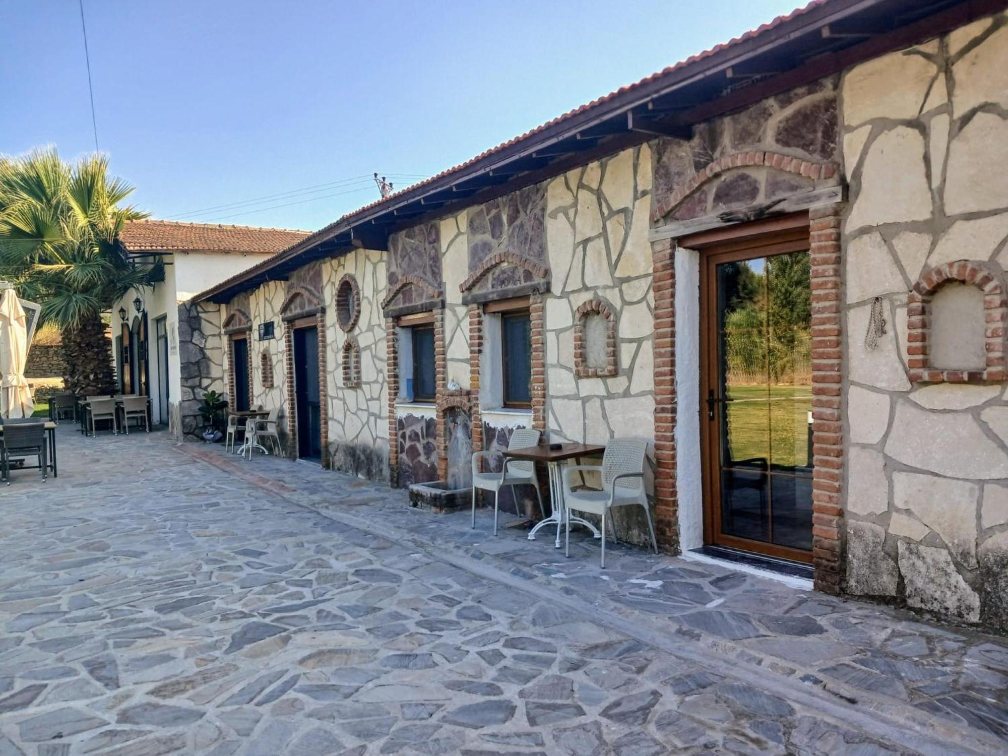 Erdem Ciftligi/ Ephesus Arena Appartement Selçuk Buitenkant foto